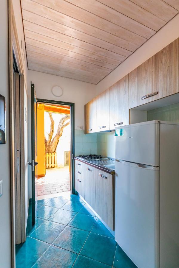 Villaggio Residence Pietra Grigia 마리나디카메로타 외부 사진