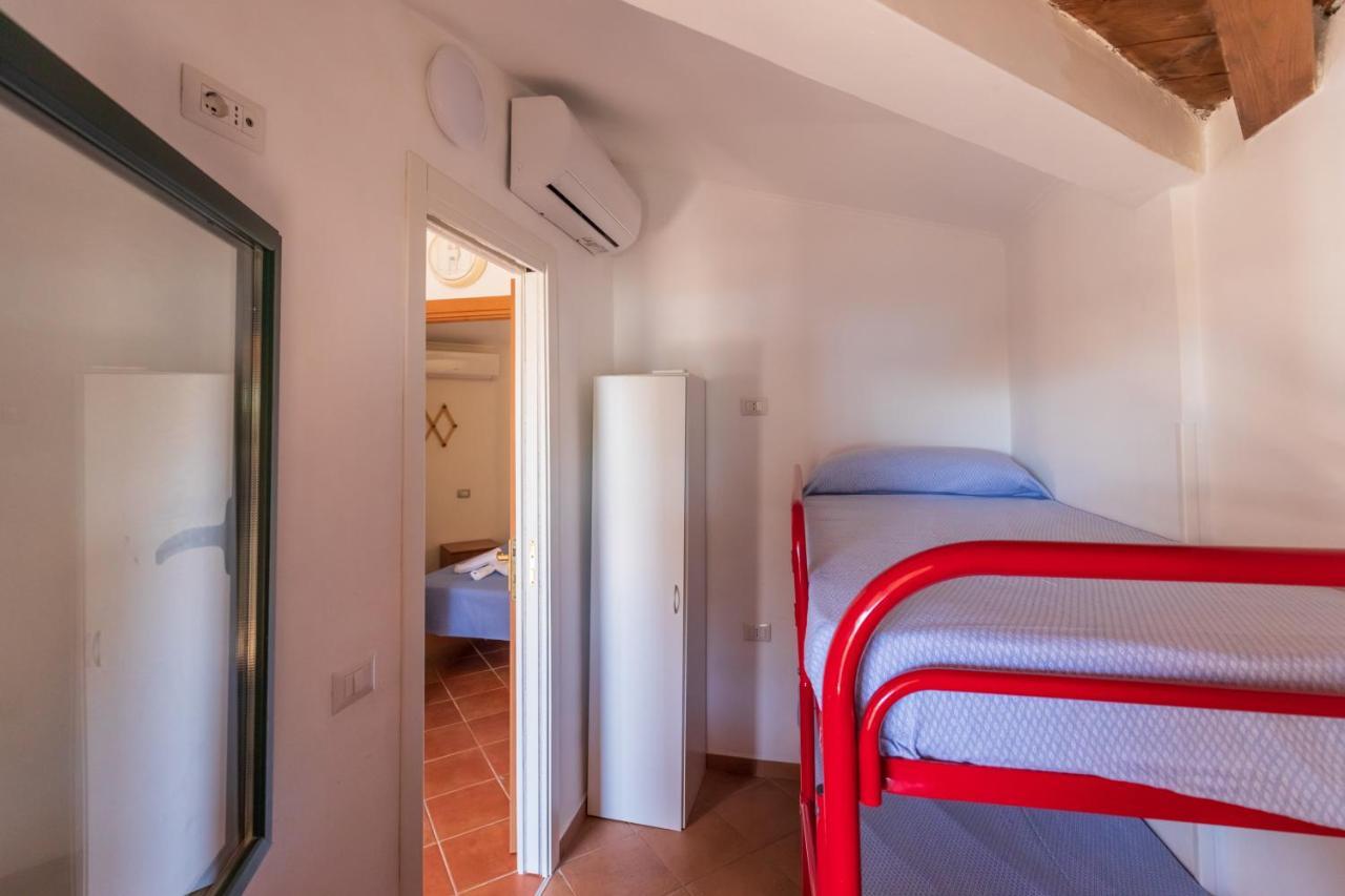 Villaggio Residence Pietra Grigia 마리나디카메로타 외부 사진