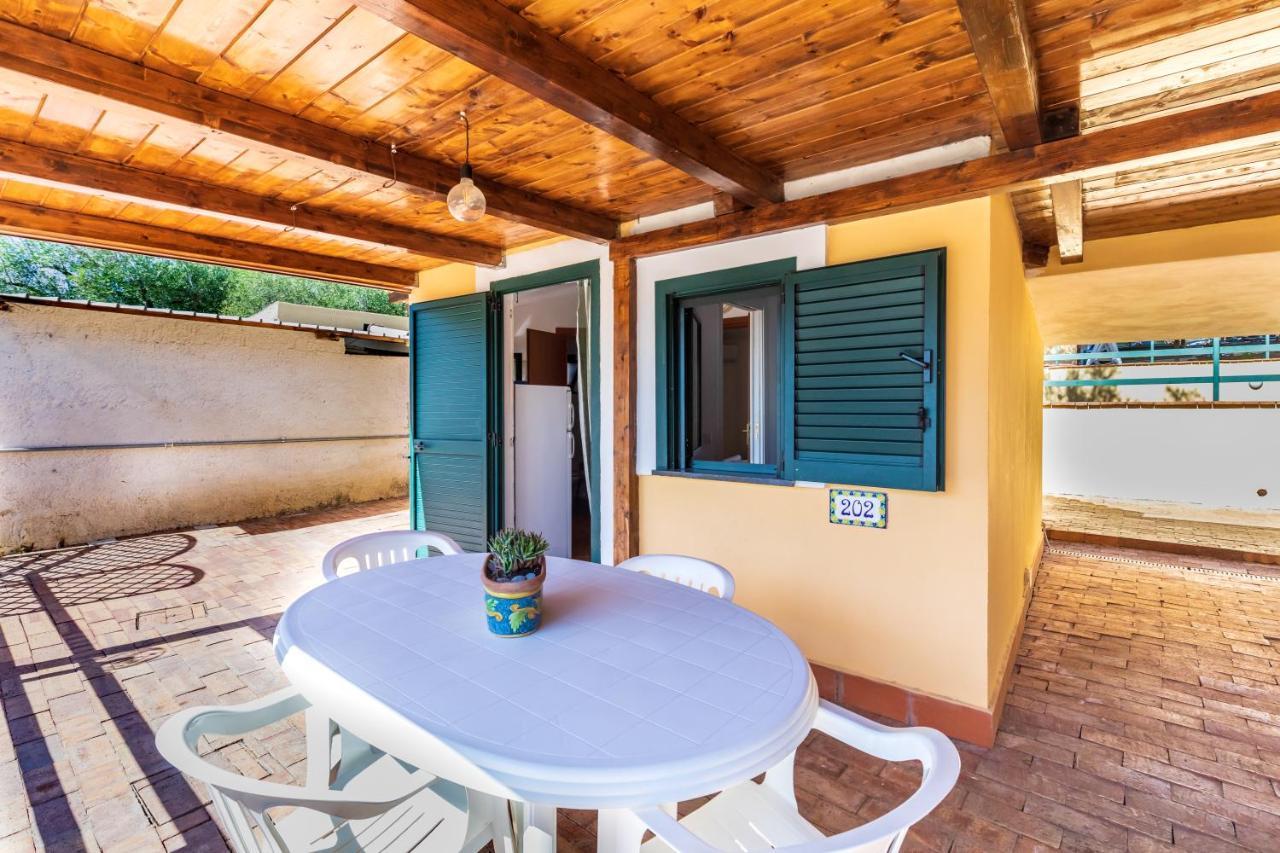 Villaggio Residence Pietra Grigia 마리나디카메로타 외부 사진